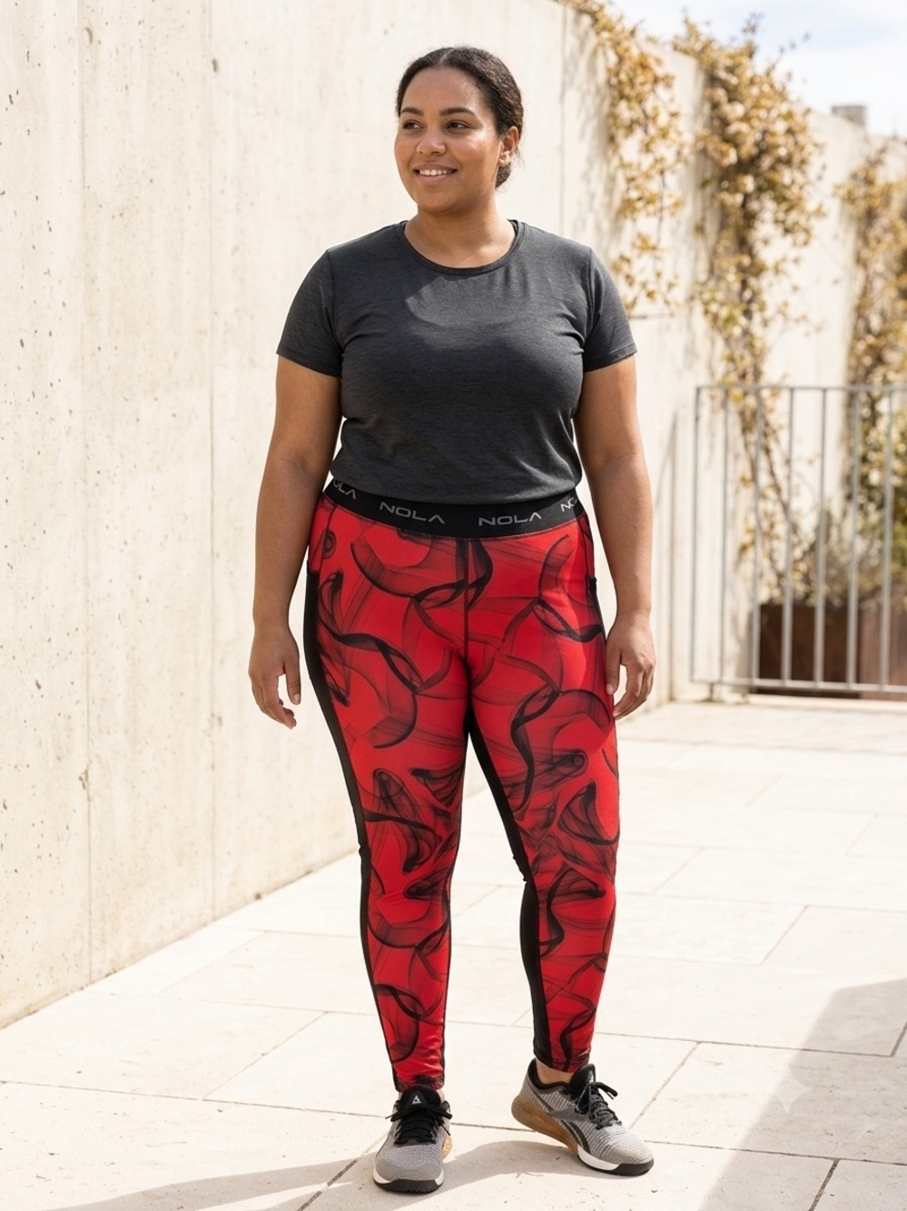 Nola Women's Elastic Waistband Red & Black Abstract High-Waist Leggings